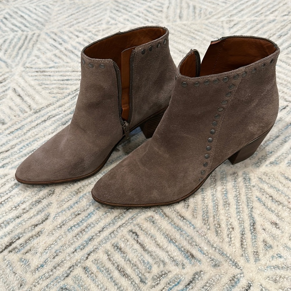 Dark beige suede booties